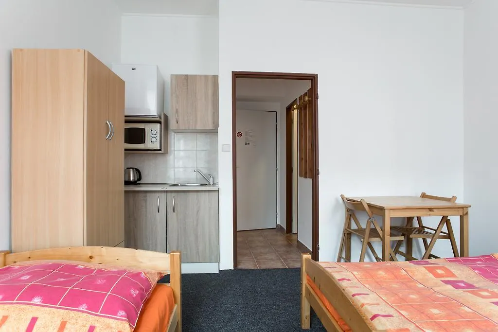 Holeckova Hostel Praha