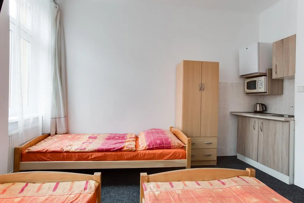Holeckova Hostel Praha