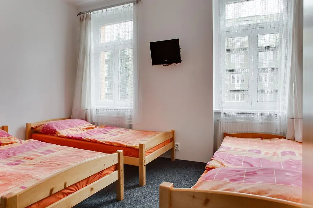 Holeckova Hostel Praha