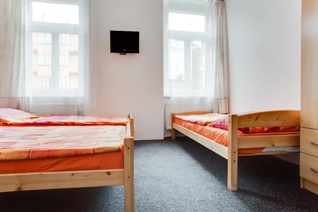 Holeckova Hostel Praha