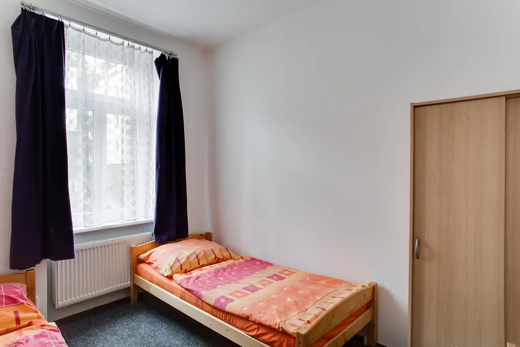 Holeckova Hostel Praha