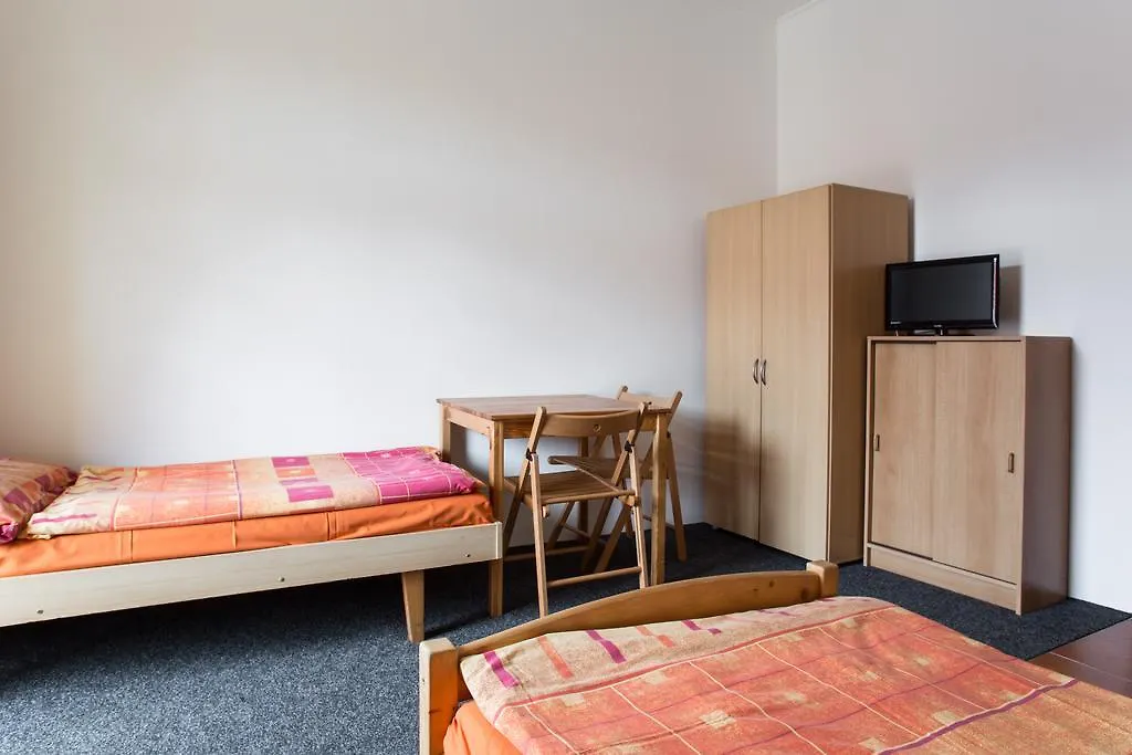 Holeckova Hostel Praha