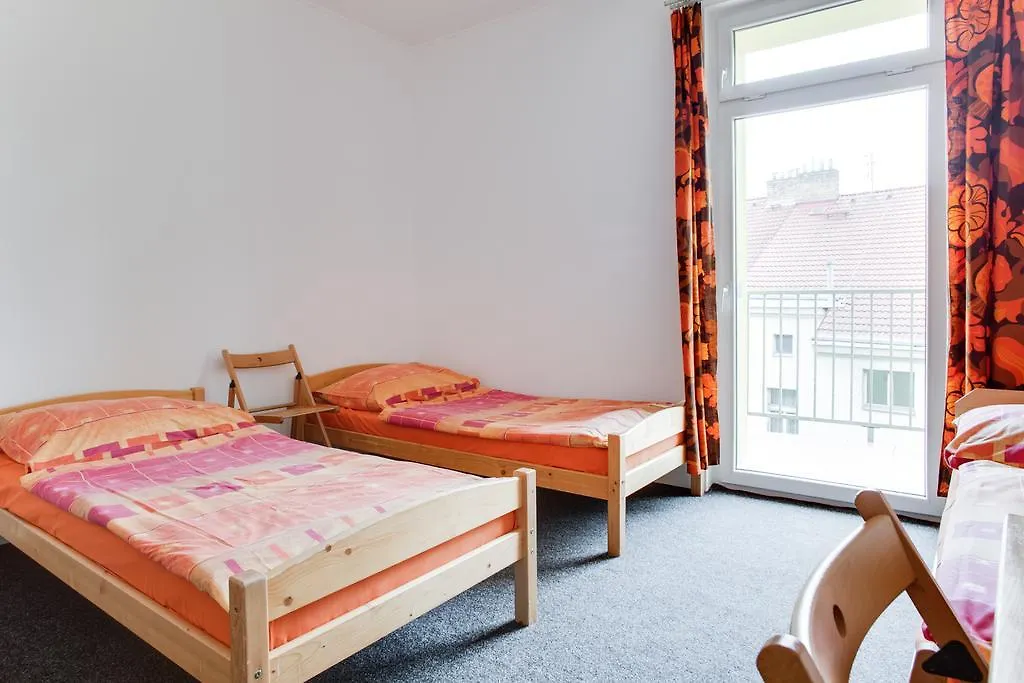 Holeckova Hostel Praha