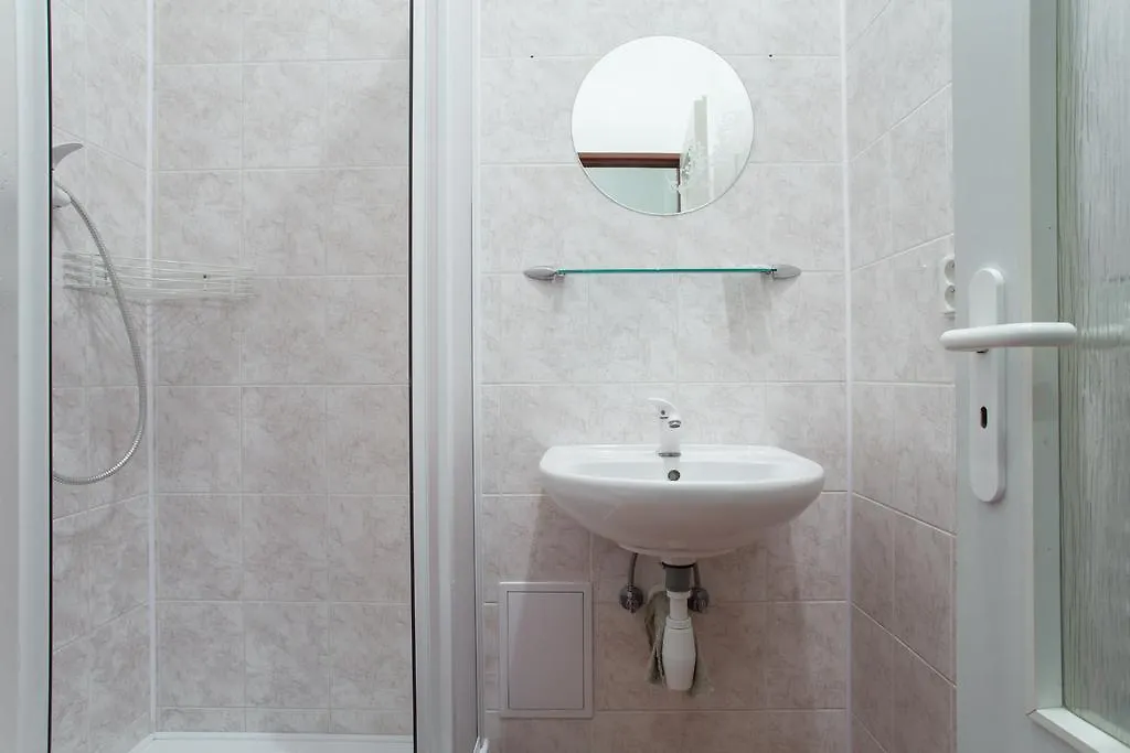 Holeckova Hostel Praha 0*,