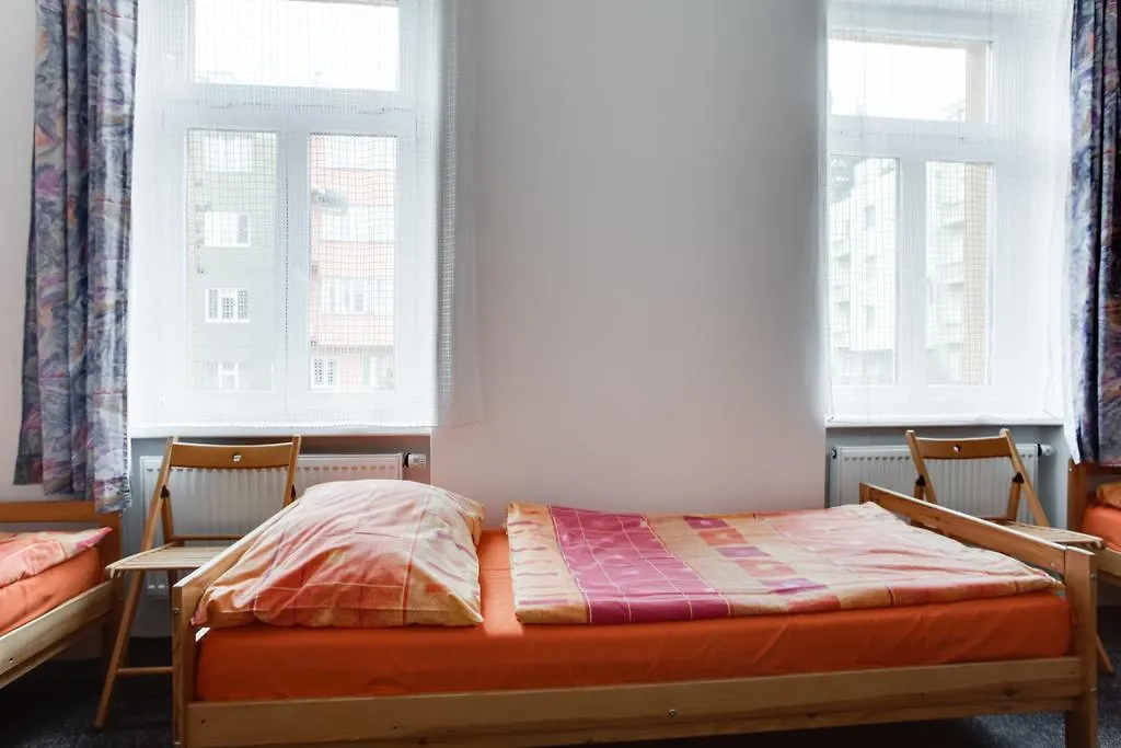 Holeckova Hostel Praha